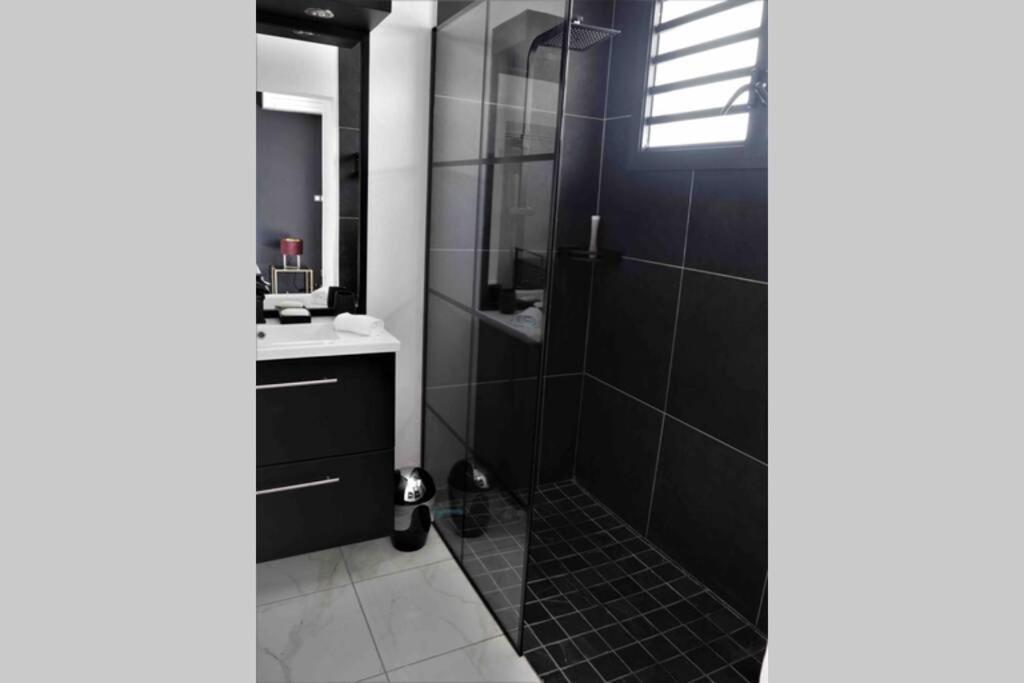 Villa Palm Diamond Jacuzzi & Piscine Prives Le Diamant Zewnętrze zdjęcie