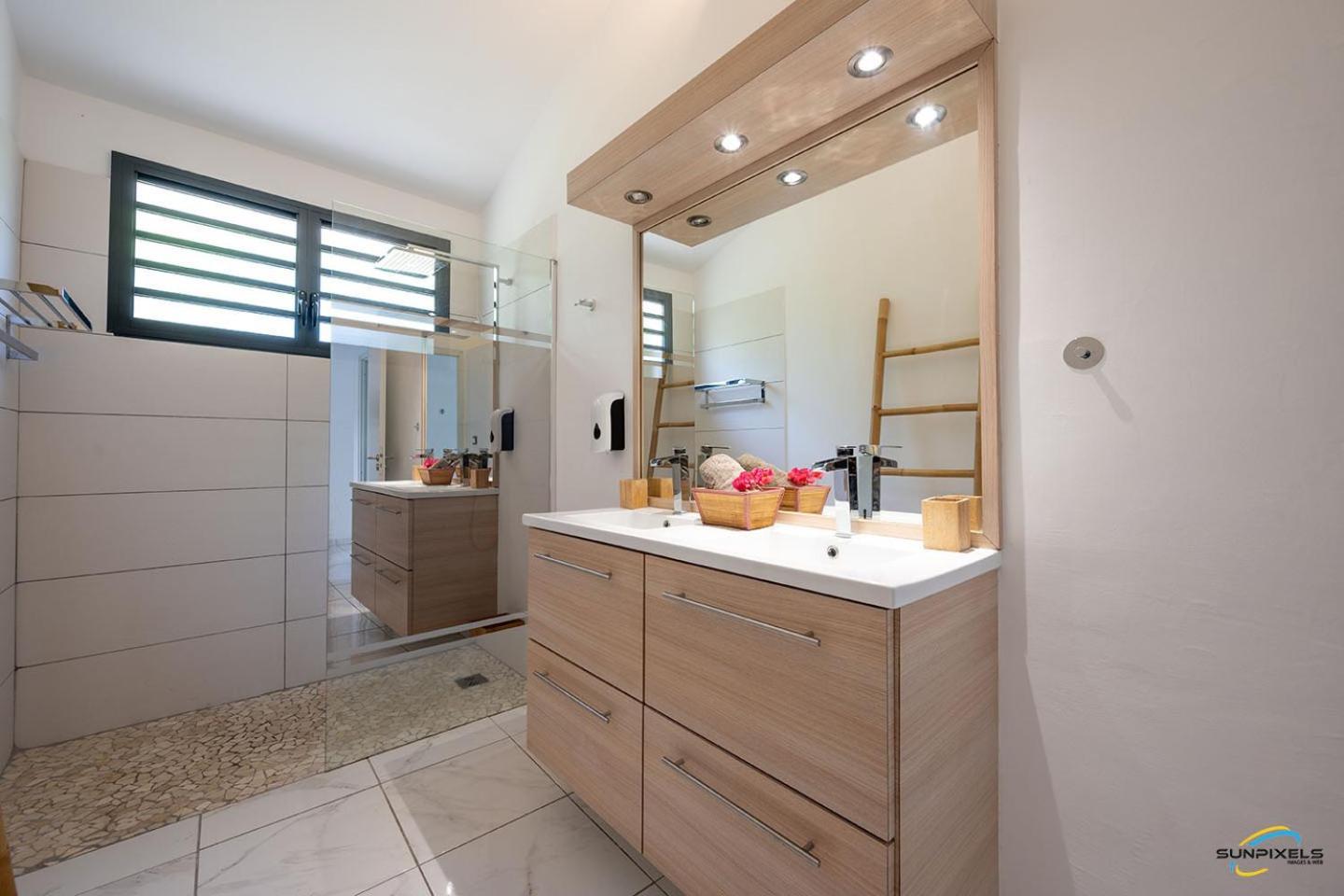 Villa Palm Diamond Jacuzzi & Piscine Prives Le Diamant Zewnętrze zdjęcie
